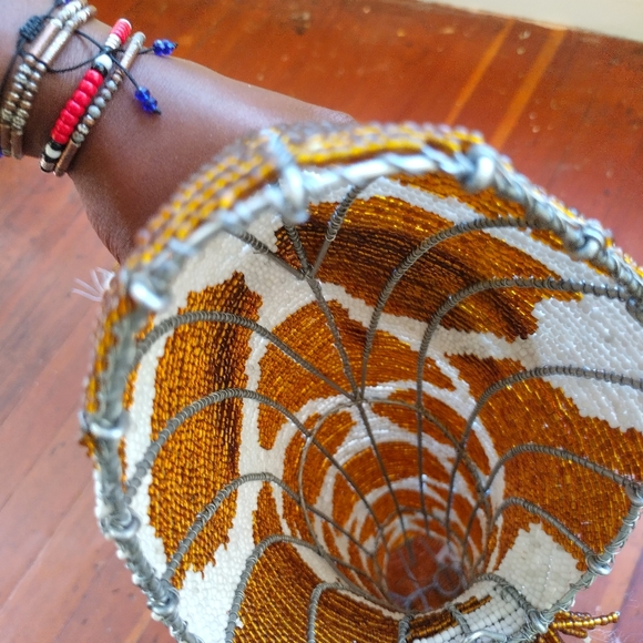 Beaded & Handcrafted Giraffe Head - Picture 8 of 10